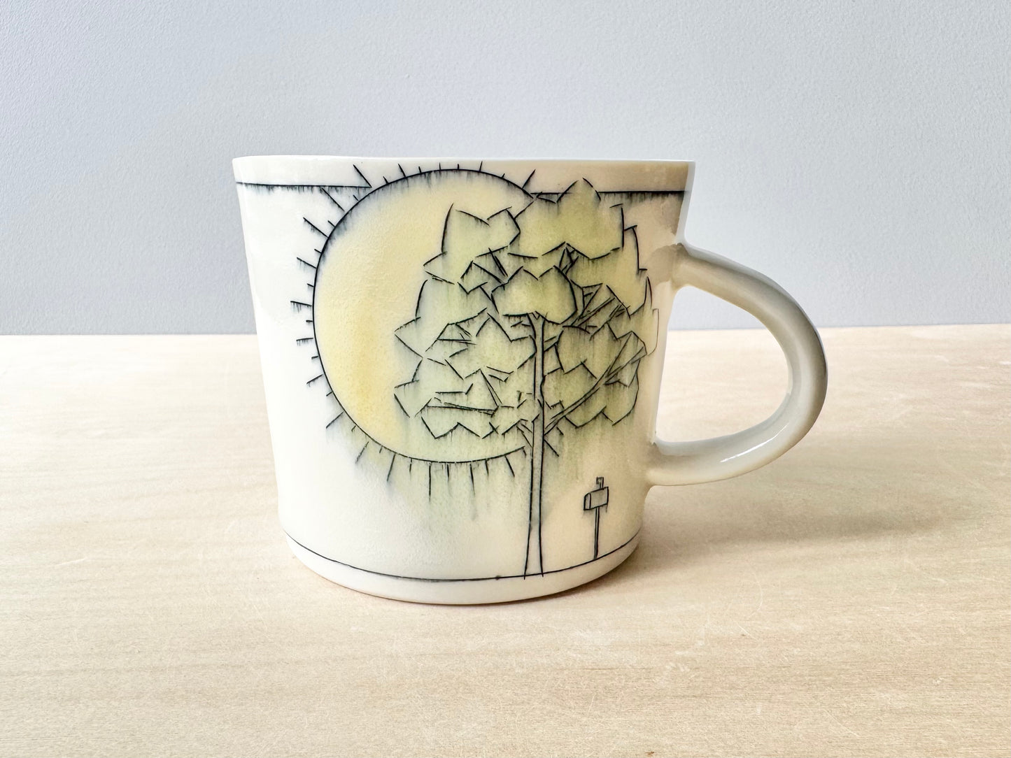 Clothesline, Tree & Sunshine Large Mug (20 oz)