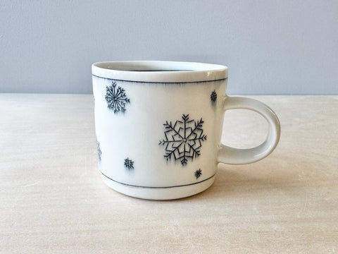 Small Snowflake Mug (12 oz)