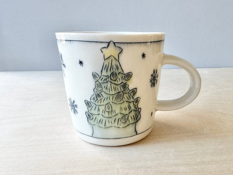 Vintage Lightup Tree Mug (16 oz)