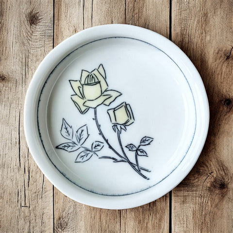 Yellow Rose Teeny Round Dish