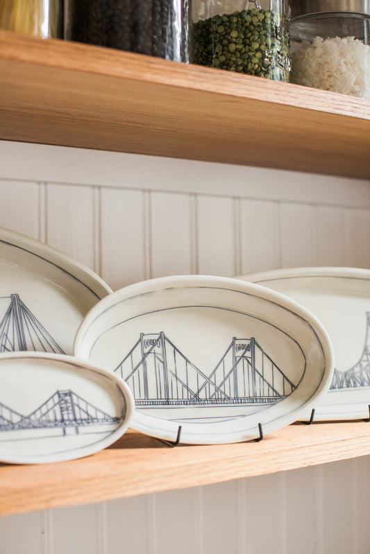 Medium Oval